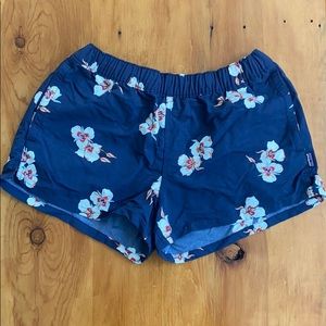 EUC Women’s Patagonia Baggies Shorts, Small